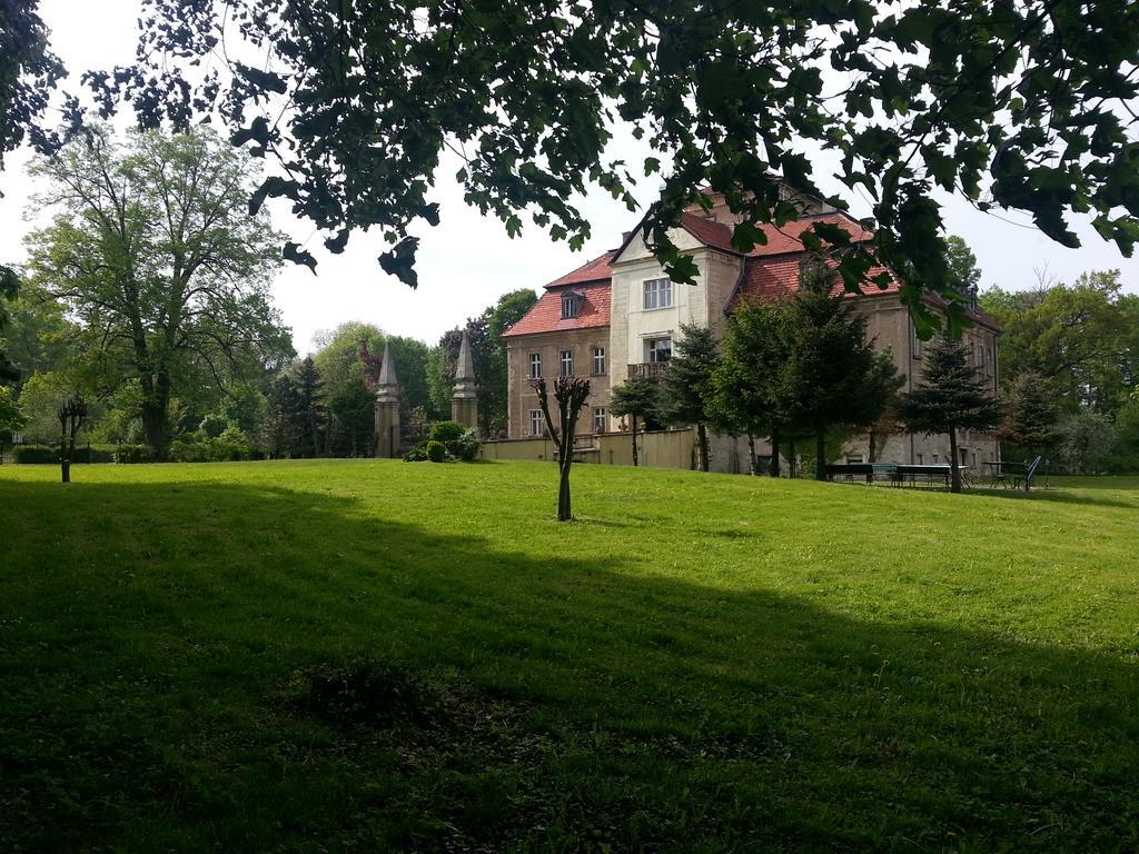 Palac Jastrowiec エクステリア 写真