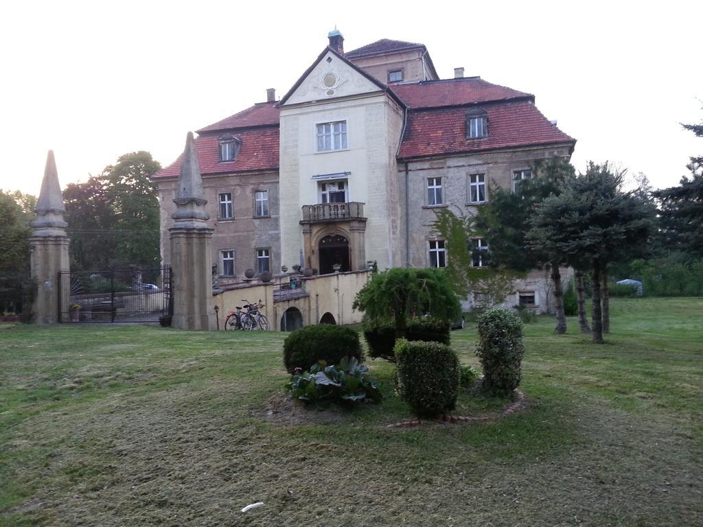 Palac Jastrowiec エクステリア 写真