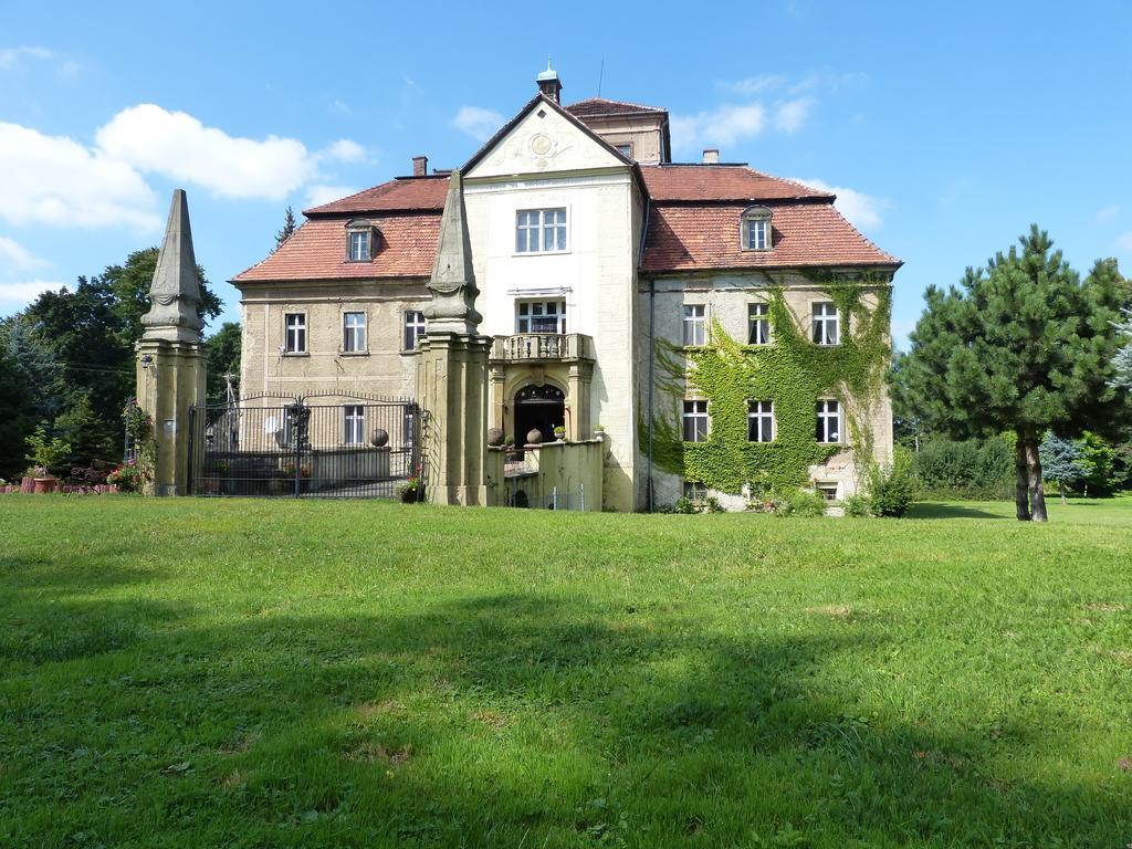 Palac Jastrowiec エクステリア 写真
