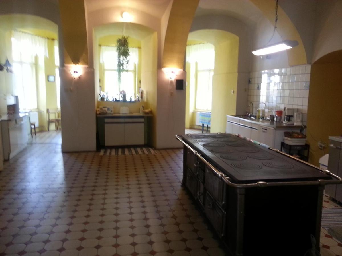 Palac Jastrowiec エクステリア 写真